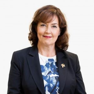 Senior Consultant ja viestintäyrittäjä Helena Aatinen