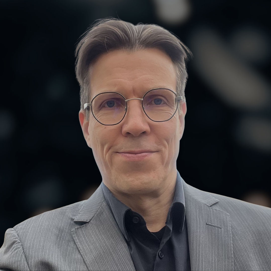 Matti Aksela, Professio